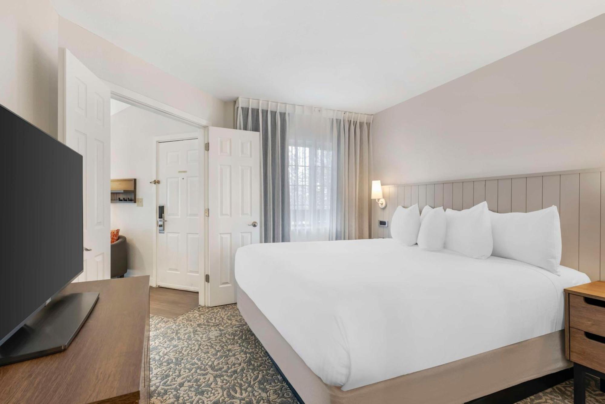 Sonesta Es Suites Dulles Airport Herndon Exterior photo